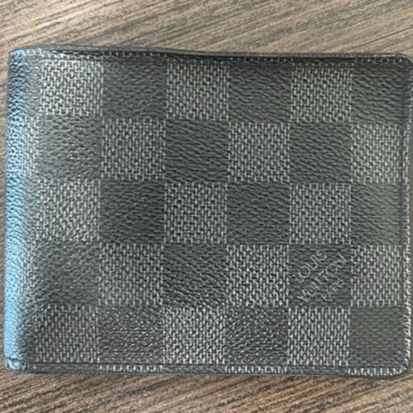 Louis Vuitton Slender Wallet - Picture 1 of 3